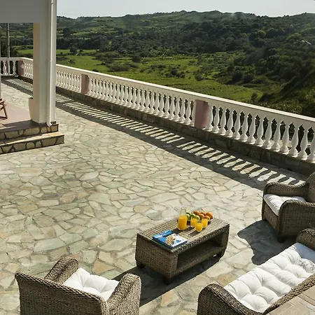 Villa Athinais *
